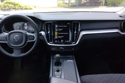 Volvo V60 B3 B Core