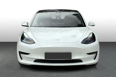 Tesla Model 3 RWD