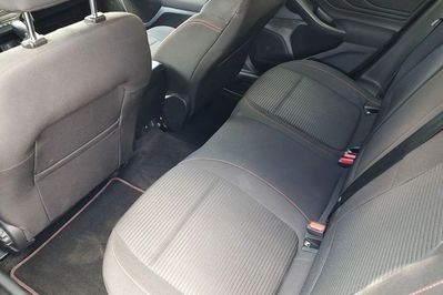 Ford Focus EcoBoost ST-Line X