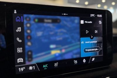 Nissan Micra Evolve 52kWh