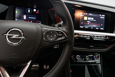 Opel Grandland X 1.2 GS