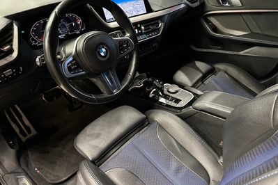 BMW Seria 1 118i M Sport