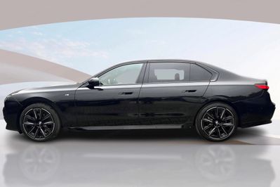 BMW Seria 7 740d xDrive M Sport