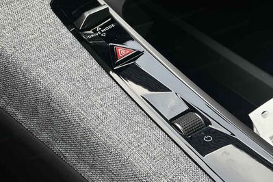 Peugeot 5008 Business 1.2 PureTech  e-DCS6  mHEV