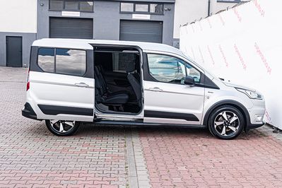 Ford Tourneo Connect Grand L2H1 Active A8