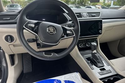 Skoda Superb Style 1.5 TSI  DSG