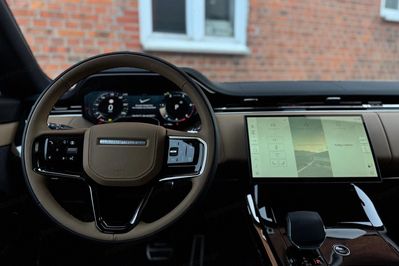 Land Rover Range Rover Sport 3.0 D300 mHEV Dynamic SE