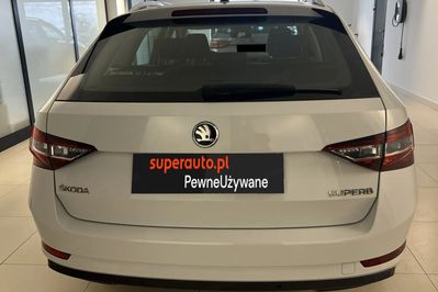 Skoda Superb 2.0 TDI Style DSG