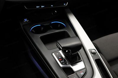 Audi A4 35 TFSI mHEV S tronic