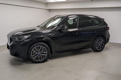 BMW iX1 xDrive30 M Sport