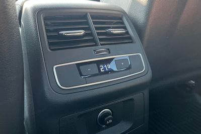 Audi A4 40 TFSI mHEV quattro S Line S tronic