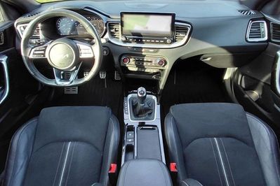 Kia ProCeed 1.5 t-Gdi Gt Line
