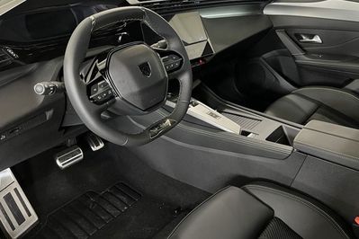 Peugeot 408 GT e-DCS 1.2 mHEV