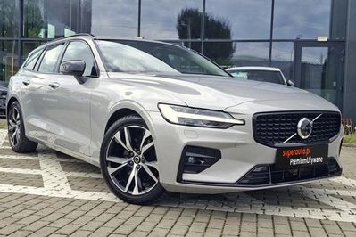 Volvo V60 B3 B Plus Dark