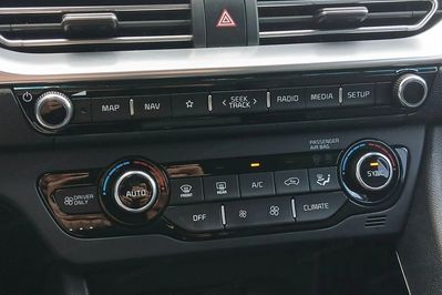 Kia Niro 1.6 GDI Hybrid  Business Line