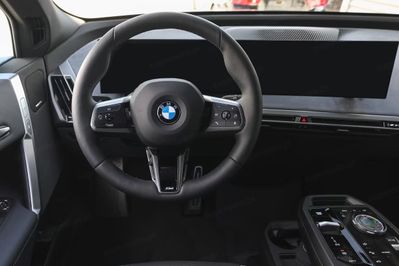 BMW iX xDrive60