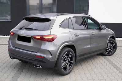 Mercedes GLA 220 4-Matic AMG Line