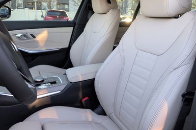 BMW Seria 3 330d xDrive M Sport