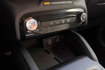 Ford Kuga Titanium eCVT 2.5 FHEV AWD