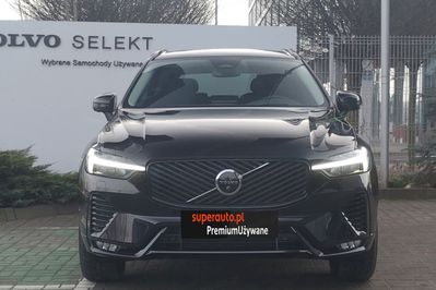 Volvo XC60 B5 B AWD Plus Dark