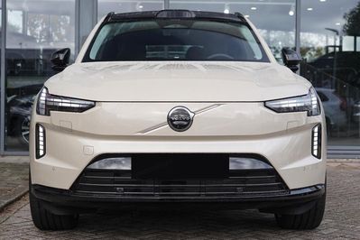 Volvo EX90 Twin Performance AWD Ultra 7 os