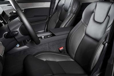 Volvo XC90 T8 AWD Plug-In Hybrid Ultra Bright 7os