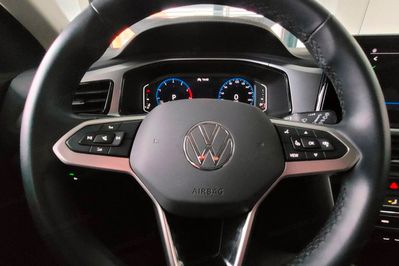 Volkswagen T-Roc Life Plus 1.5 TSI DSG