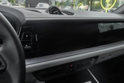 Porsche Cayenne Black Edition