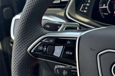 Audi A6 RS6 TFSI quattro Performance Avant