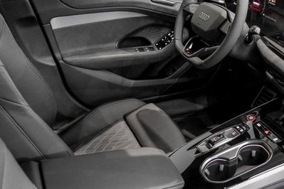 Audi A6 TFSI S line Avant