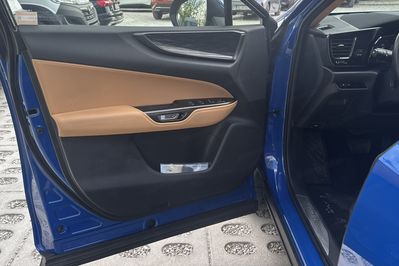 Lexus NX 450h+ Prestige AWD