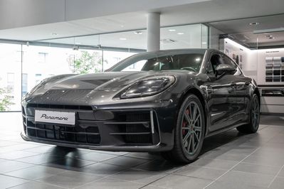 Porsche Panamera 4S E-Hybrid