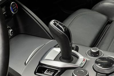 Alfa Romeo Stelvio Turbo Veloce Q4