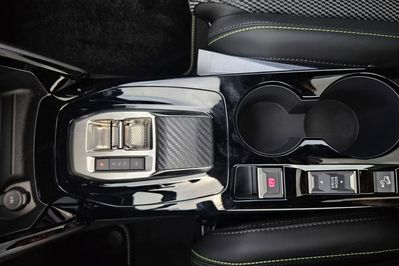 Peugeot 2008 GT e-DCS 1.2 mHEV