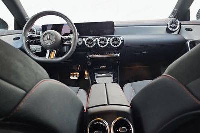 Mercedes CLA Shooting Brake 200 AMG Line