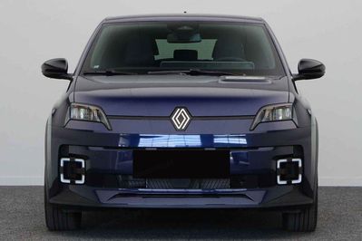 Renault 5 Urban Range Techno