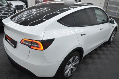 Tesla Model Y Y Long Range AWD