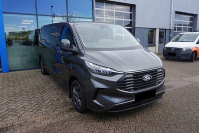 Ford Transit Custom 320 L2H1 Limited