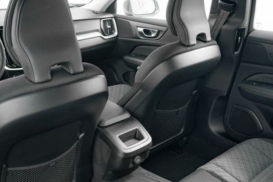 Volvo V60 B4 B Momentum Pro