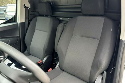 Peugeot Partner Van L2H1