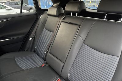 Toyota RAV4 Selection 2.5 Hybrid  4x4