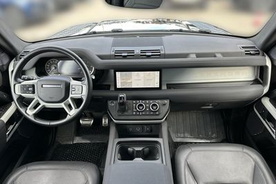 Land Rover Defender 90 D300 mHEV SE