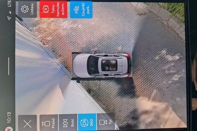 Volvo XC40 B3 Plus Dark