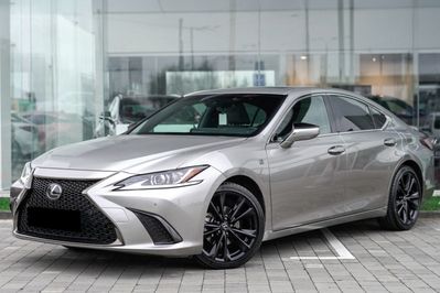 Lexus ES 300h F Sport Design 2.5 Hybrid