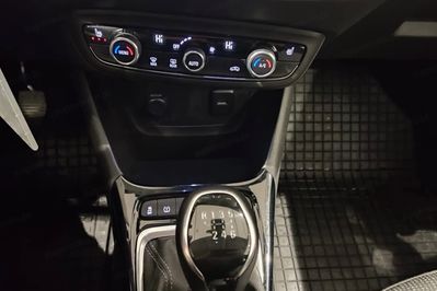 Opel Crossland X Elegance