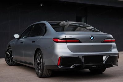 BMW Seria 7 740d xDrive M Sport