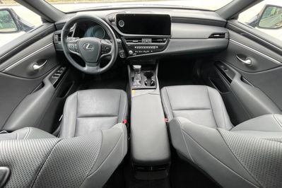 Lexus ES 300h Business Edition