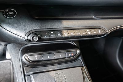 Jeep Avenger Anniversary 85TH 1.2 e-HYBRID