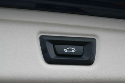 BMW Seria 3 318i aut