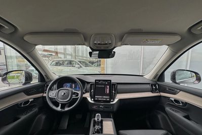 Volvo XC90 B5 B AWD Plus Bright 7os aut